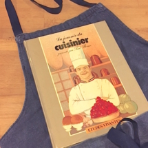 « La journée du cuisinier présentée par Paul Bocuse » aux éditions Etudes Vivantes (1ère édition 1980)