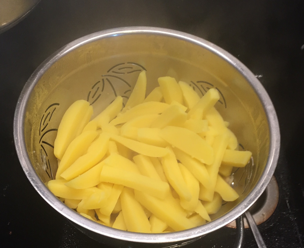 blanchir fortement les pommes de terre